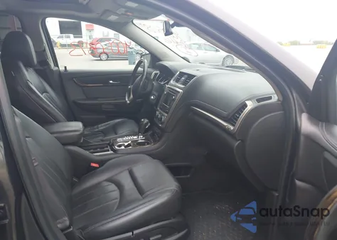 2015 GMC Acadia Denali z USA, uszkodzony, nr VIN 1GKKVTKD6FJ370159